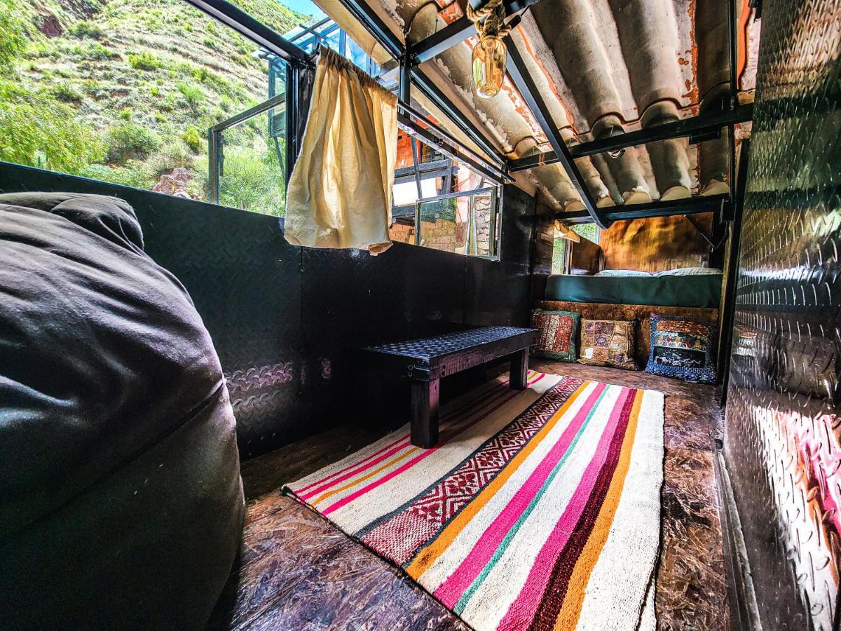 Wolf Totem Steam Punk Guesthouse Pisac Eksteriør bilde