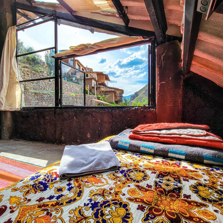 Wolf Totem Steam Punk Guesthouse Pisac Eksteriør bilde