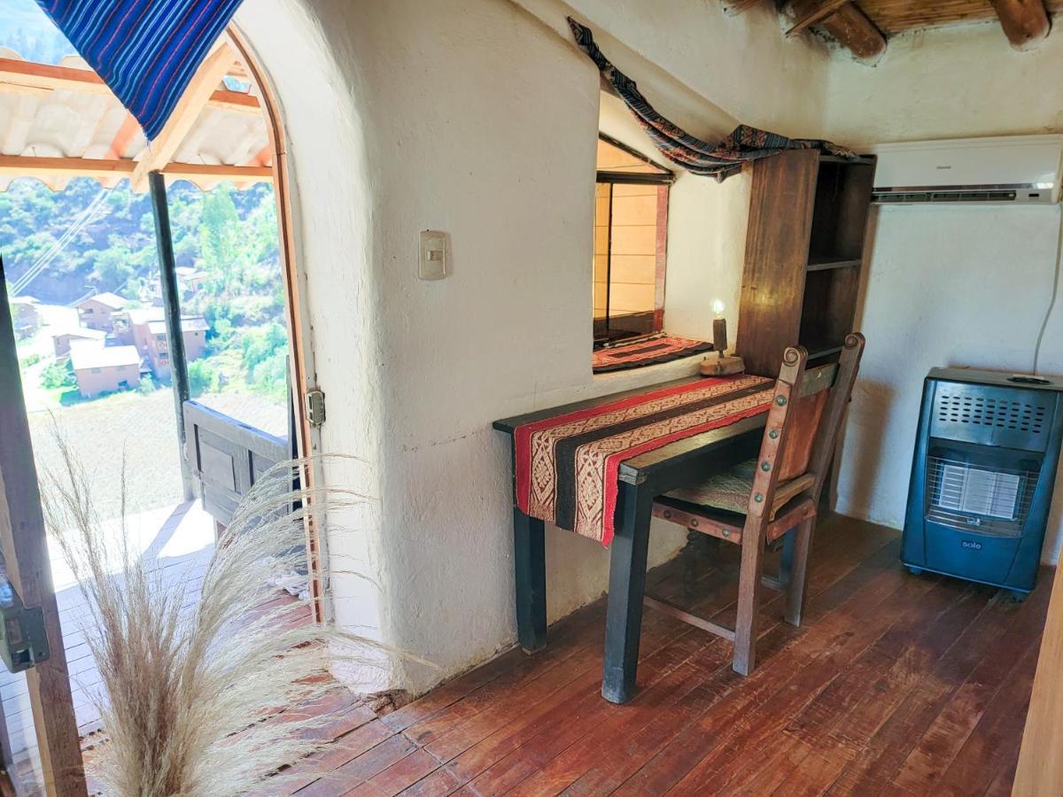 Wolf Totem Steam Punk Guesthouse Pisac Eksteriør bilde